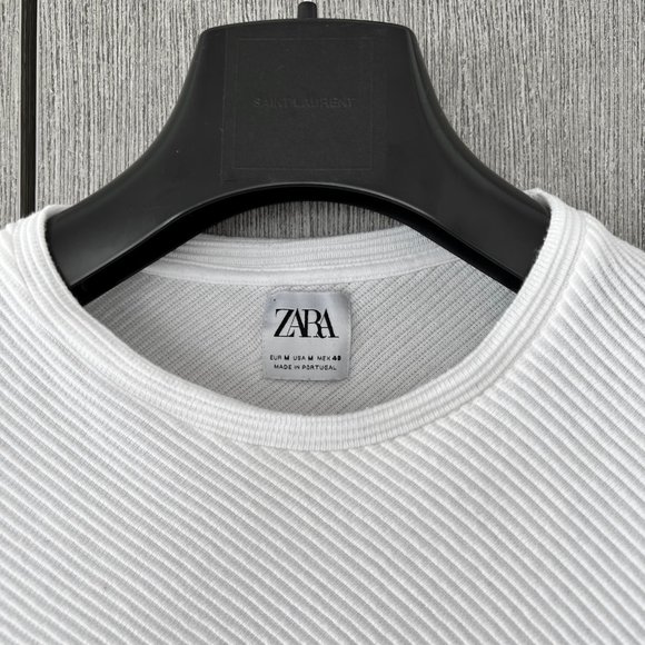 Zara White Textured Long-Sleeve Crewneck - Size Medium - Picture 4 of 6